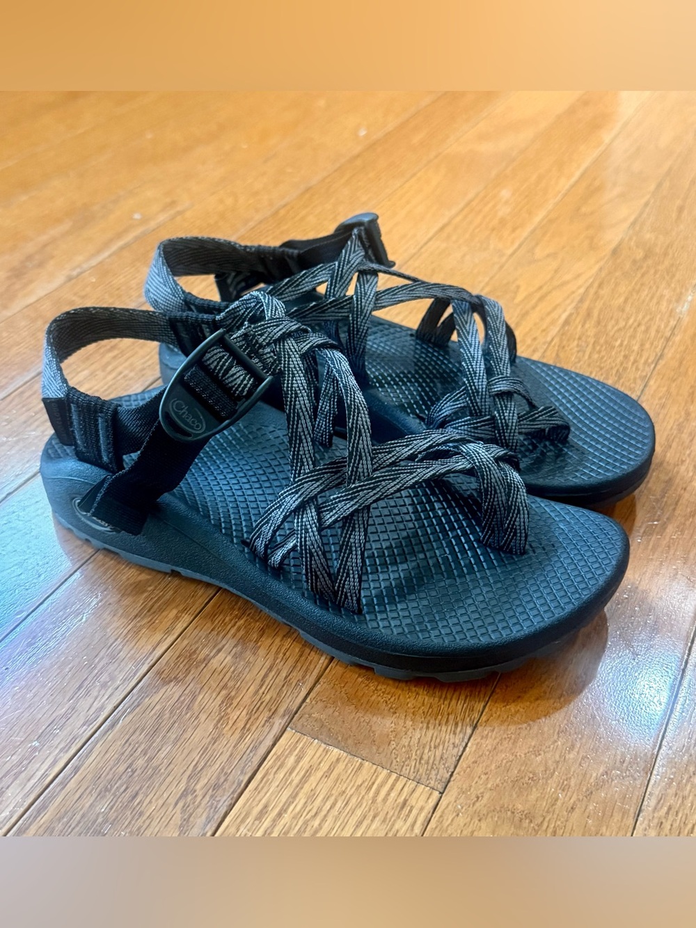 Chaco Women's 7 Z/Cloud X2 Toe Loop Double Strap Sandals Strappy Hiking Shoes